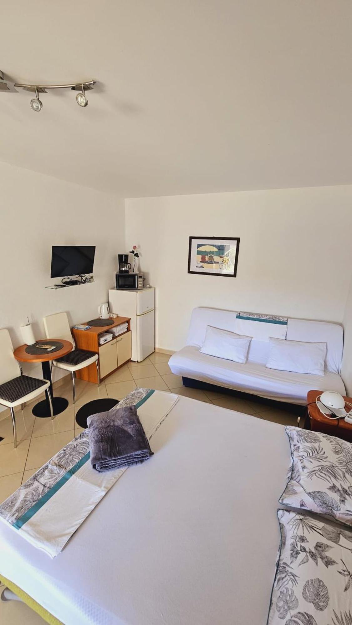 Apartment House Berry Primošten Extérieur photo